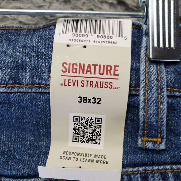 Signature By Levi Strauss Jeans Men 38x32 Blue Bootcut Stretch Denim *NWT* - Picture 4 of 16